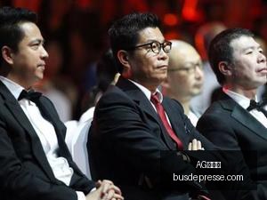 赛季独家,新秀科比向,伯德致敬,AG九游会登录,AG九游会入口,AG九游会平台,AG九游会官方
